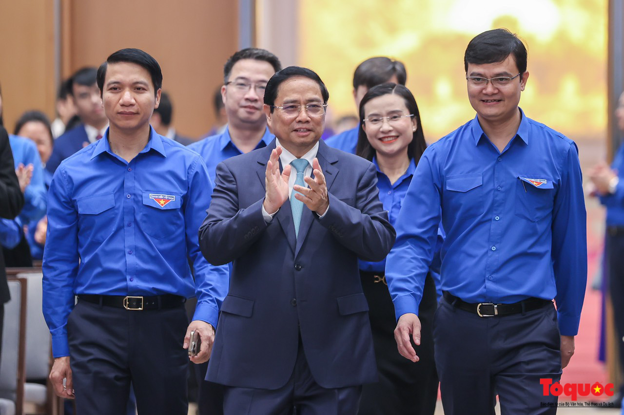 Chùm ảnh: Thủ tướng Chính phủ Phạm Minh Chính đối thoại với thanh niên Việt Nam - Ảnh 2.