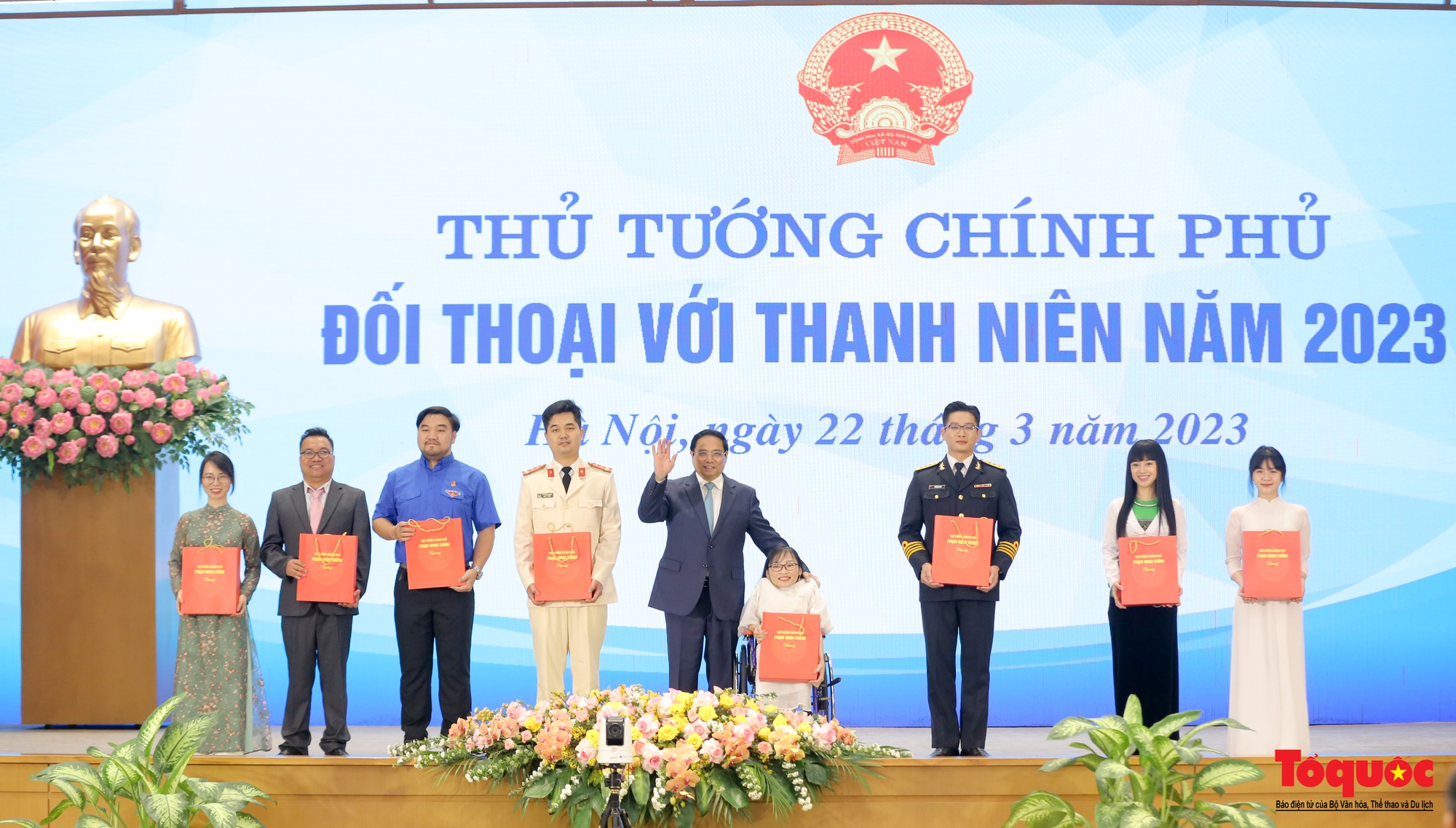 Chùm ảnh: Thủ tướng Chính phủ Phạm Minh Chính đối thoại với thanh niên Việt Nam - Ảnh 7.