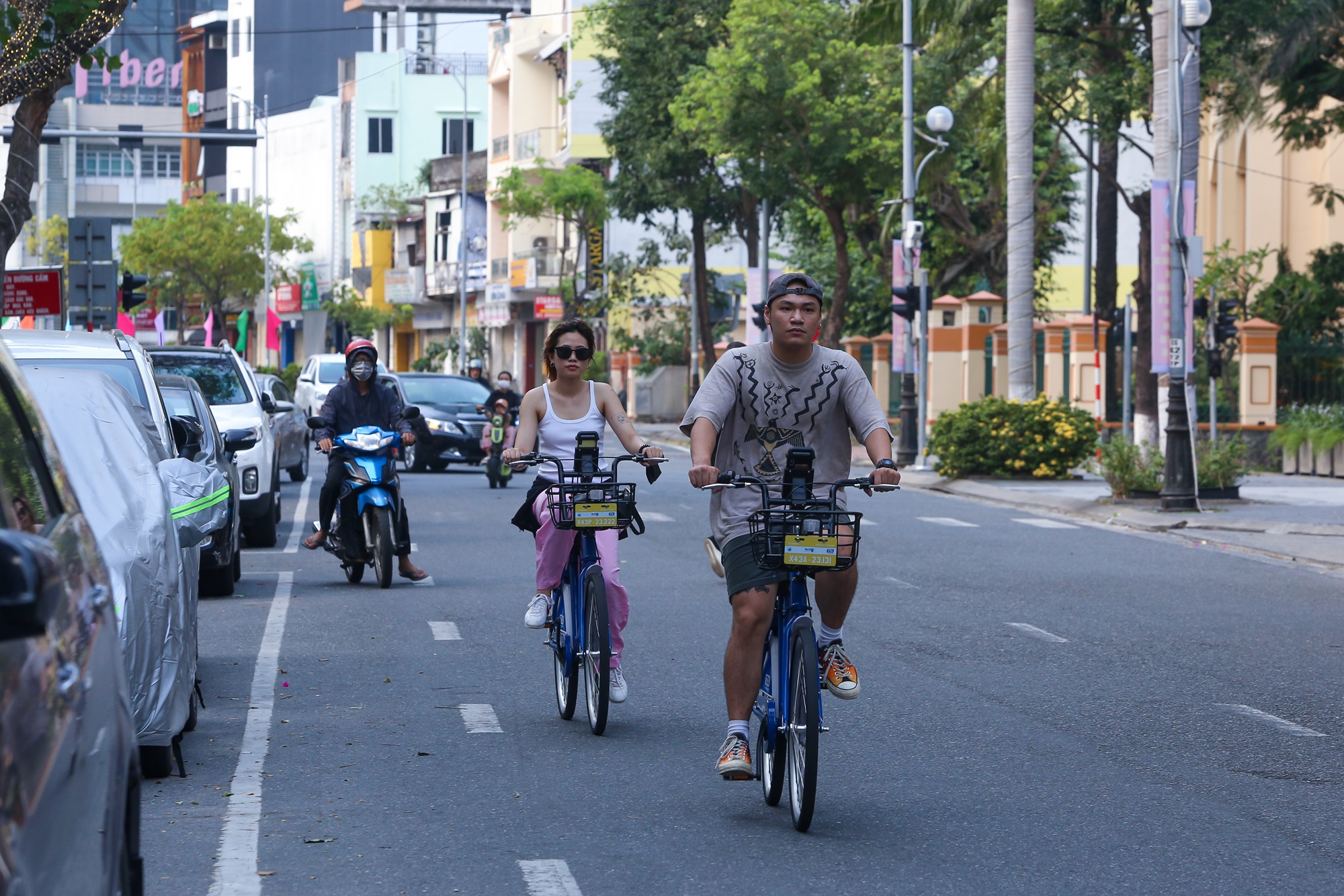 Du khách và giới trẻ thích thú với xe đạp công cộng giá chỉ 5k lần đầu xuất hiện ở Đà Nẵng - Ảnh 15.
