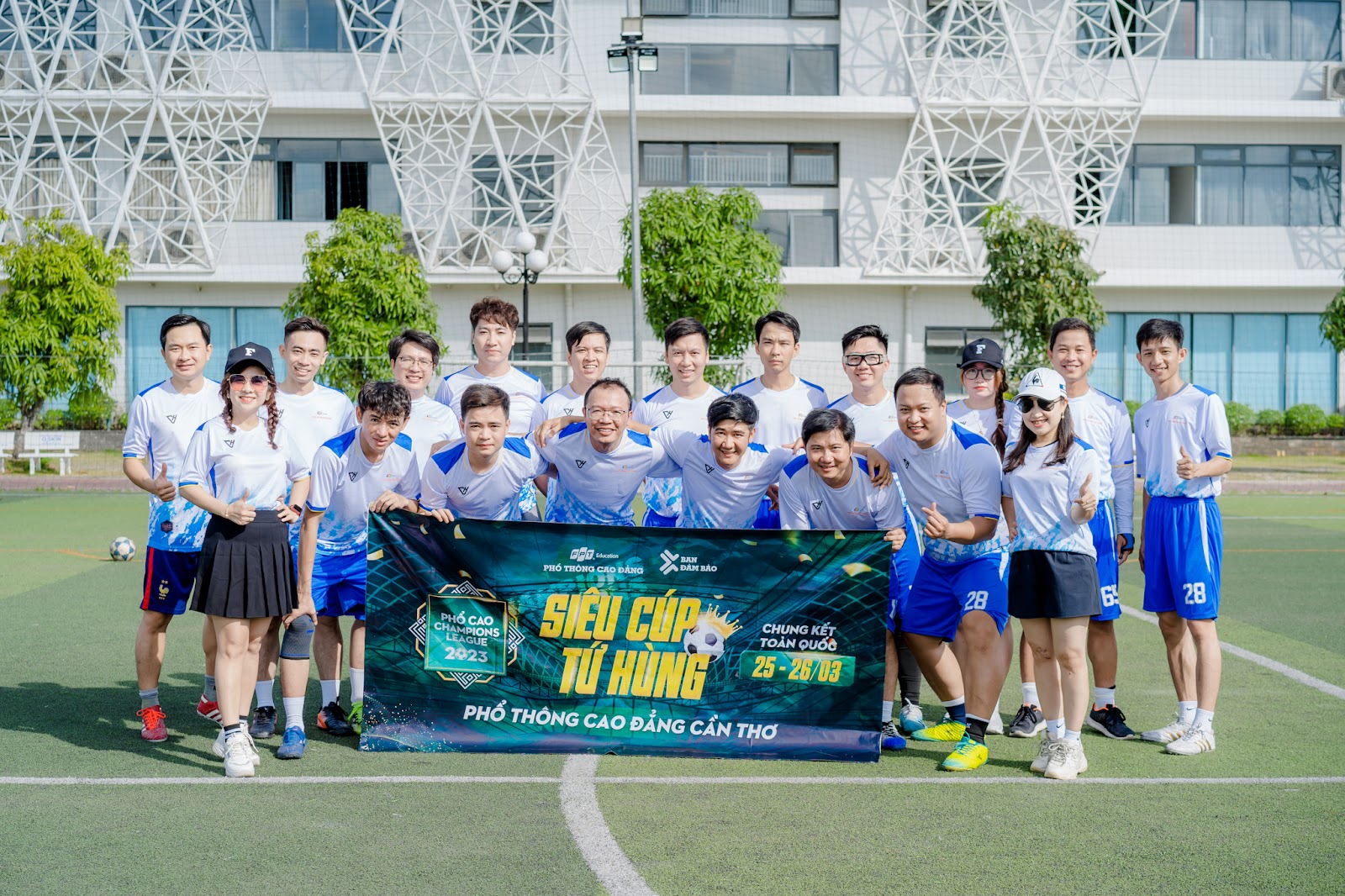 Phổ thông Cao đẳng - FPT Polytechnic tạo sân chơi rèn luyện bổ ích cho sinh viên với Siêu cúp Tứ hùng - Phổ Cao Champions League 2023 - Ảnh 1.