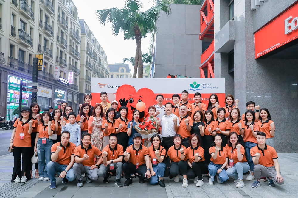 Văn Phú - Invest phối hợp cùng Bệnh viện Nhi Trung ương tổ chức ngày hội hiến máu ý nghĩa - Ảnh 1.