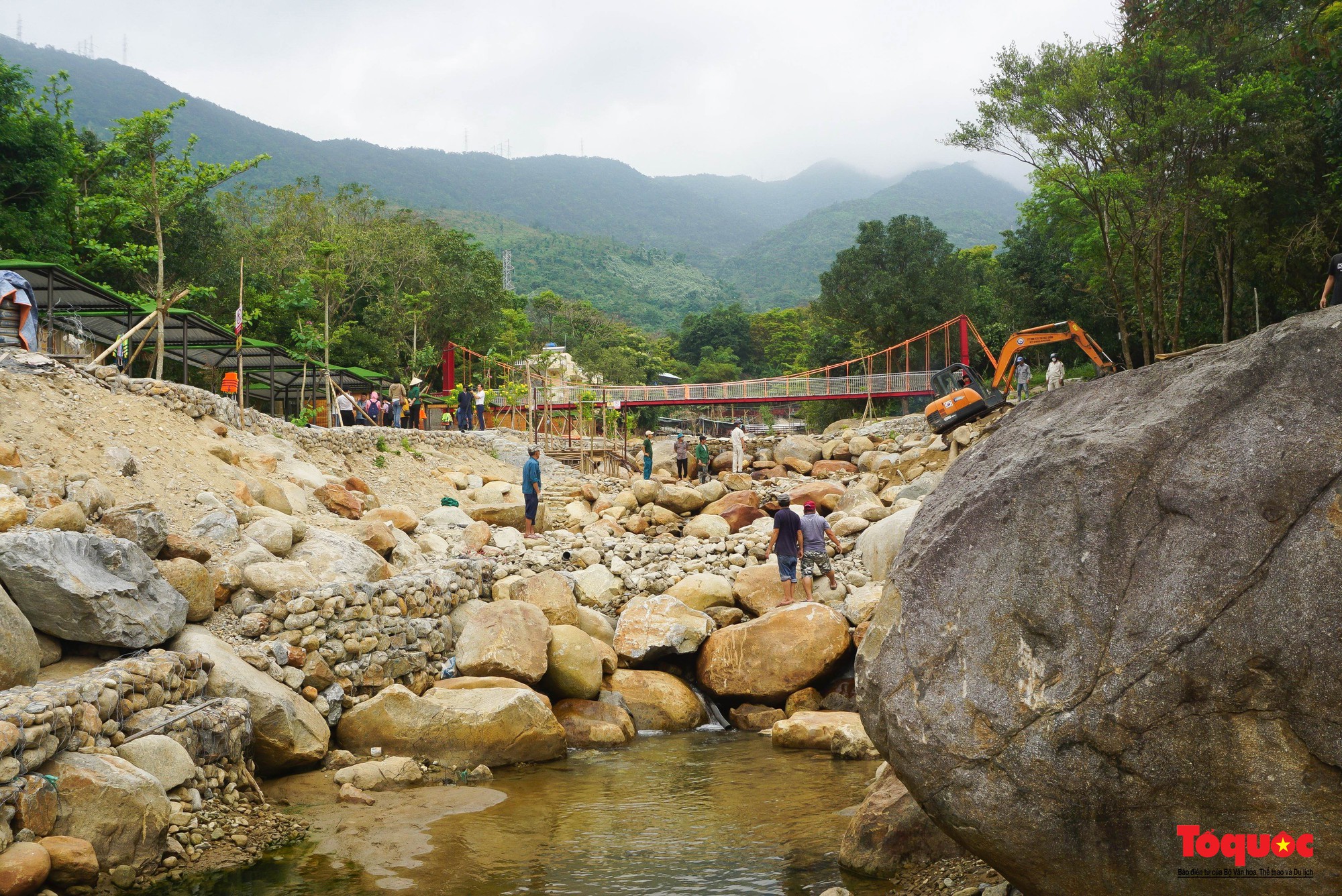 Tháo dỡ loạt công trình chặn dòng suối làm du lịch sinh thái ở Đà Nẵng - Ảnh 15.