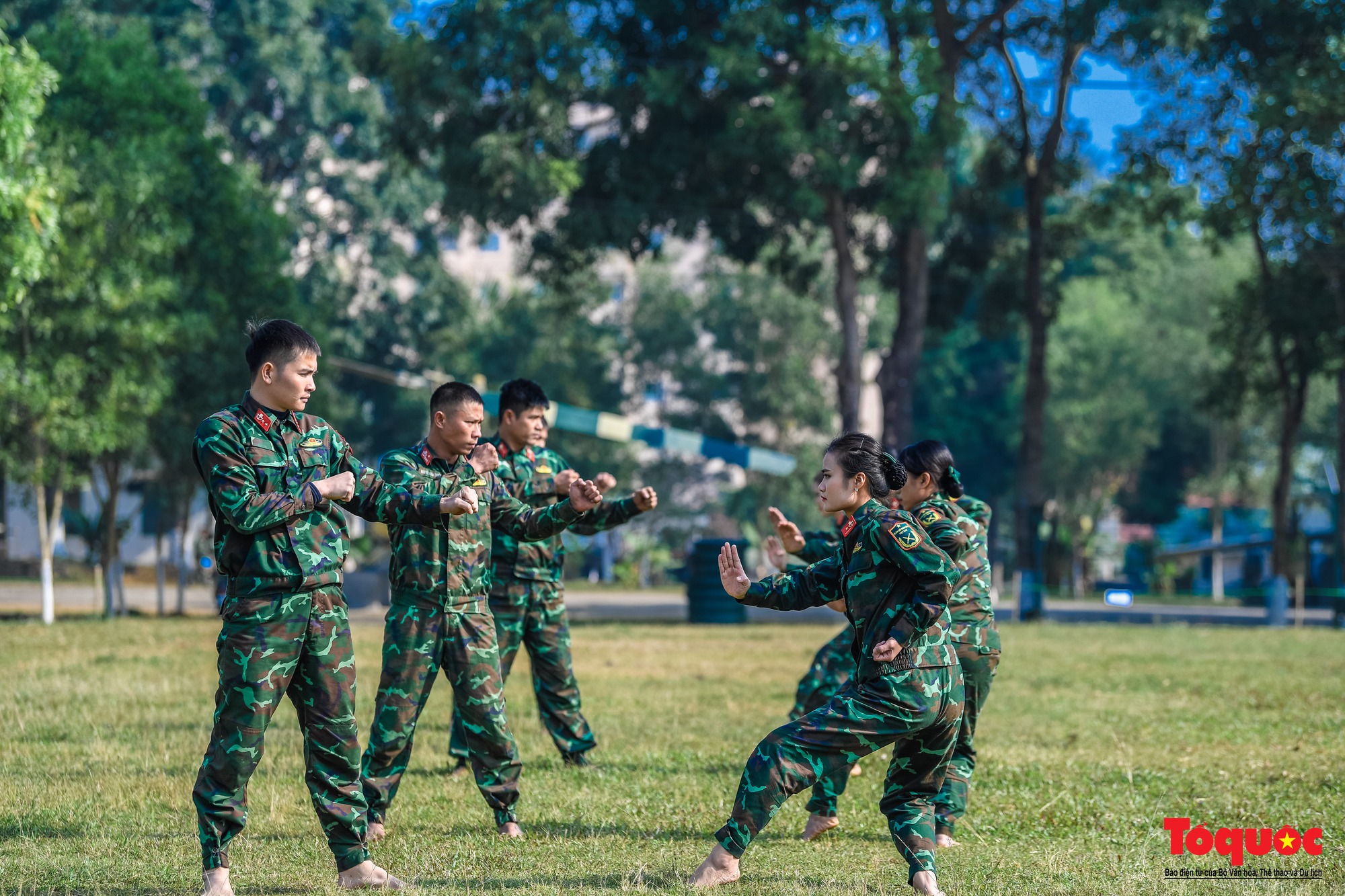 Nữ đặc công - Những bông hồng thép của Quân đội Nhân dân Việt Nam - Ảnh 1.