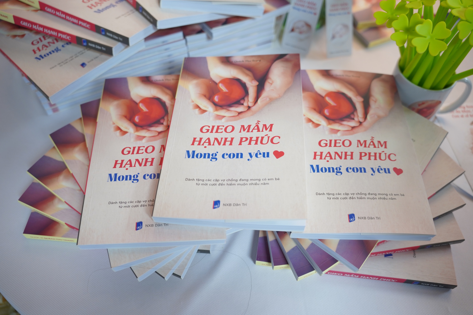 &quot;Gieo mầm hạnh phúc - Mong con yêu&quot;- cẩm nang cho các cặp vợ chồng đang mong có con - Ảnh 4.