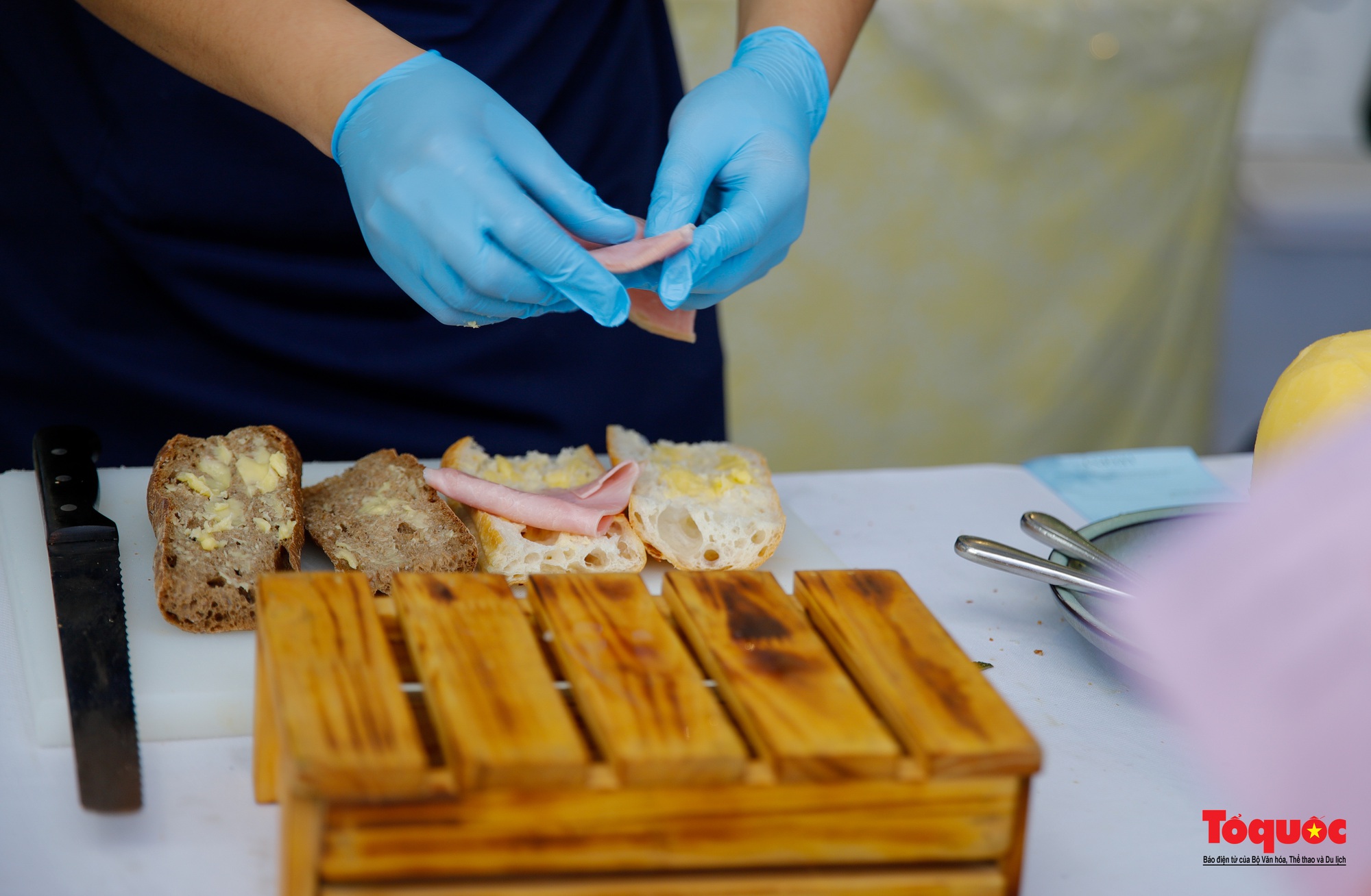 Người dân thủ đô khám phá Lễ hội ẩm thực Pháp tại Hà Nội - Ảnh 4.