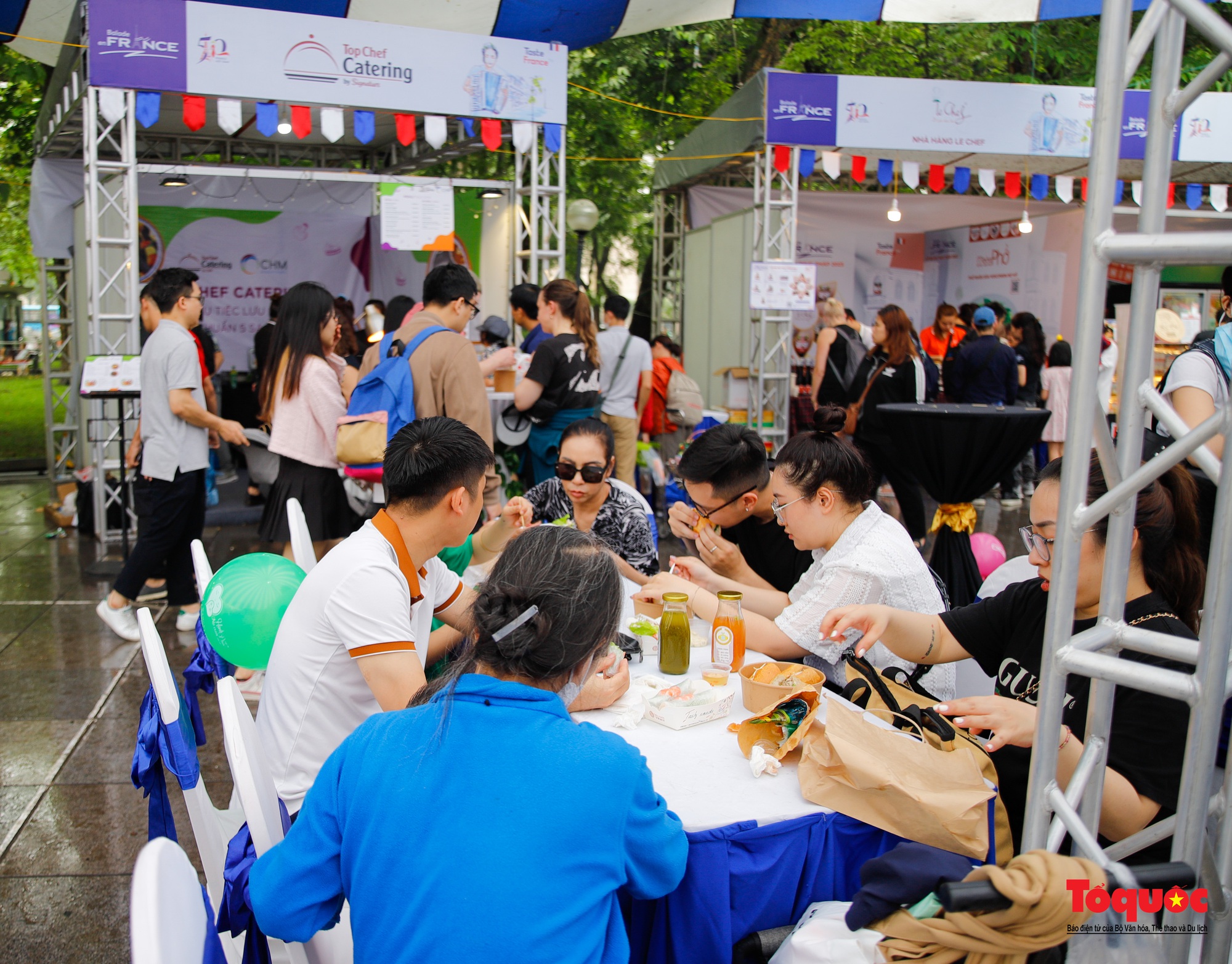 Người dân thủ đô khám phá Lễ hội ẩm thực Pháp tại Hà Nội - Ảnh 12.