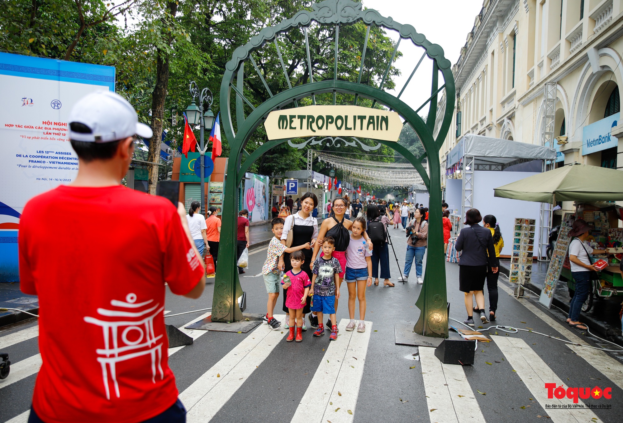 Người dân thủ đô khám phá Lễ hội ẩm thực Pháp tại Hà Nội - Ảnh 9.