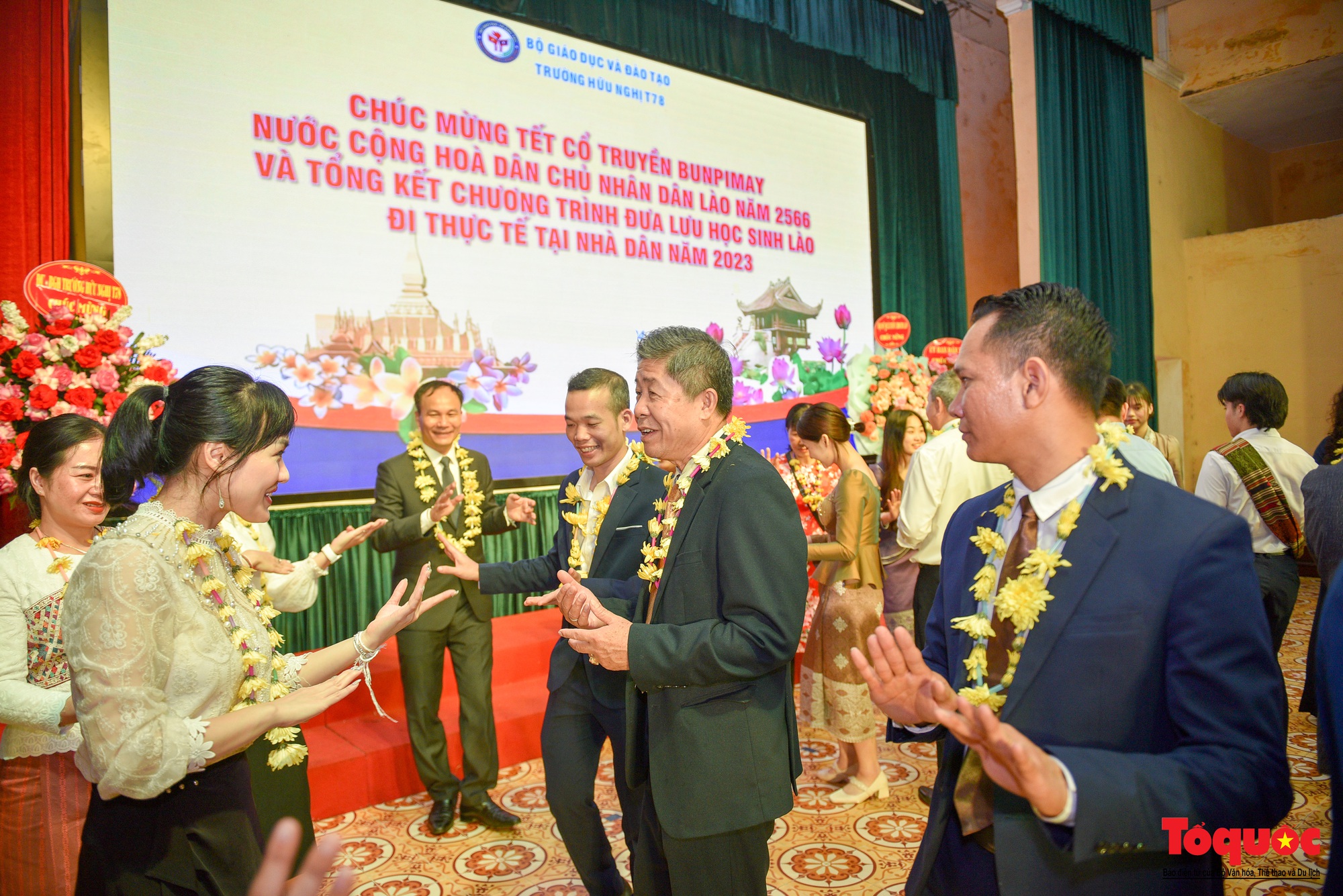 Tết Bunpimay thắm tình hữu nghị Việt Nam - Lào ở Trường T78 - Ảnh 16.