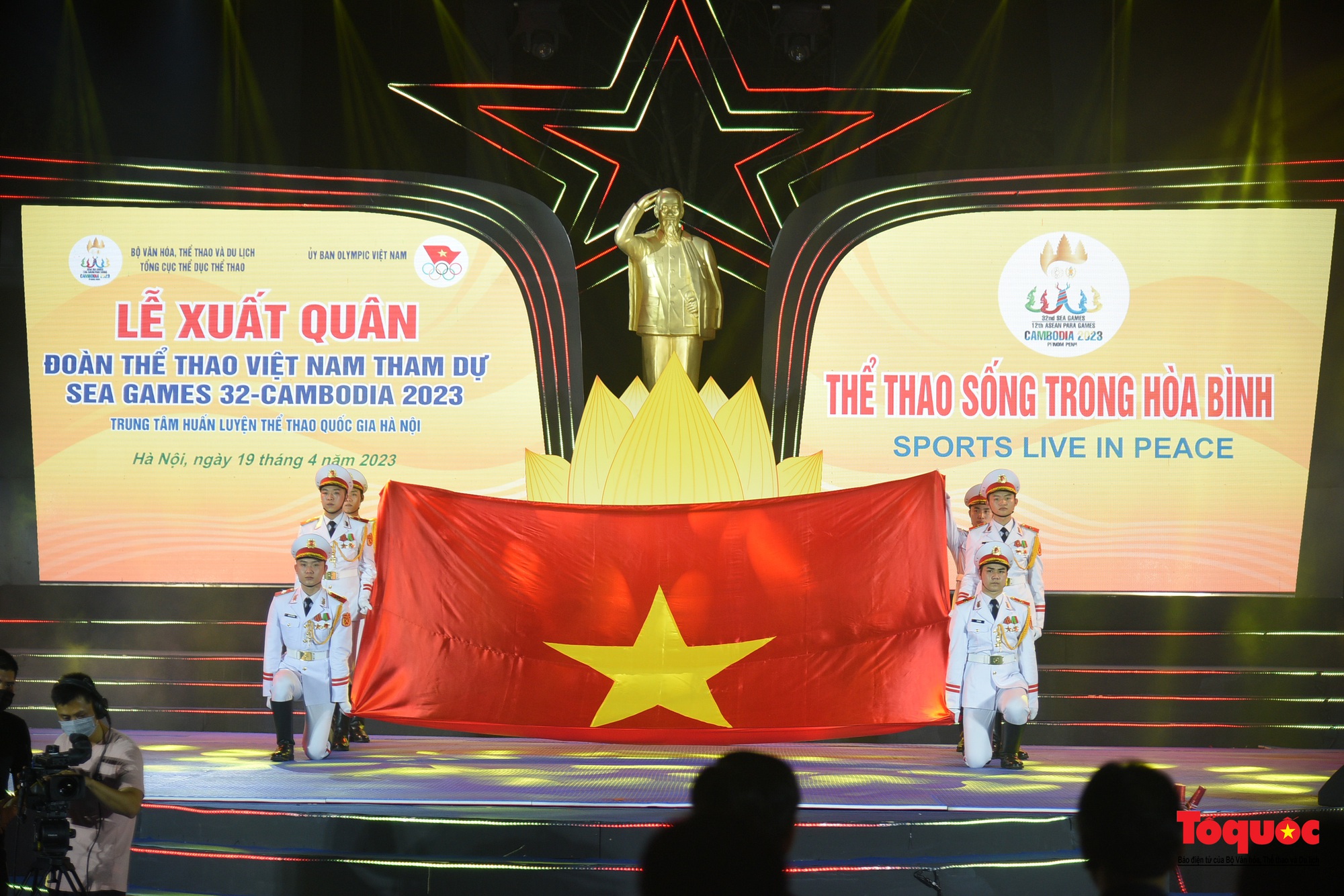 Khí thế hào hùng tại Lễ xuất quân đoàn TTVN dự SEA Games 32 - Ảnh 7.