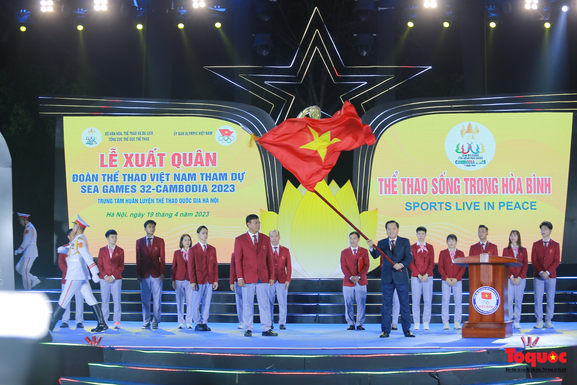 Khí thế hào hùng tại Lễ xuất quân đoàn TTVN dự SEA Games 32 - Ảnh 14.