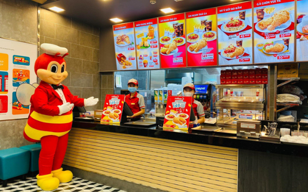 Tại sao gà rán Jollibee được chuyên gia trong nước ưu ái lựa chọn? - Ảnh 1.