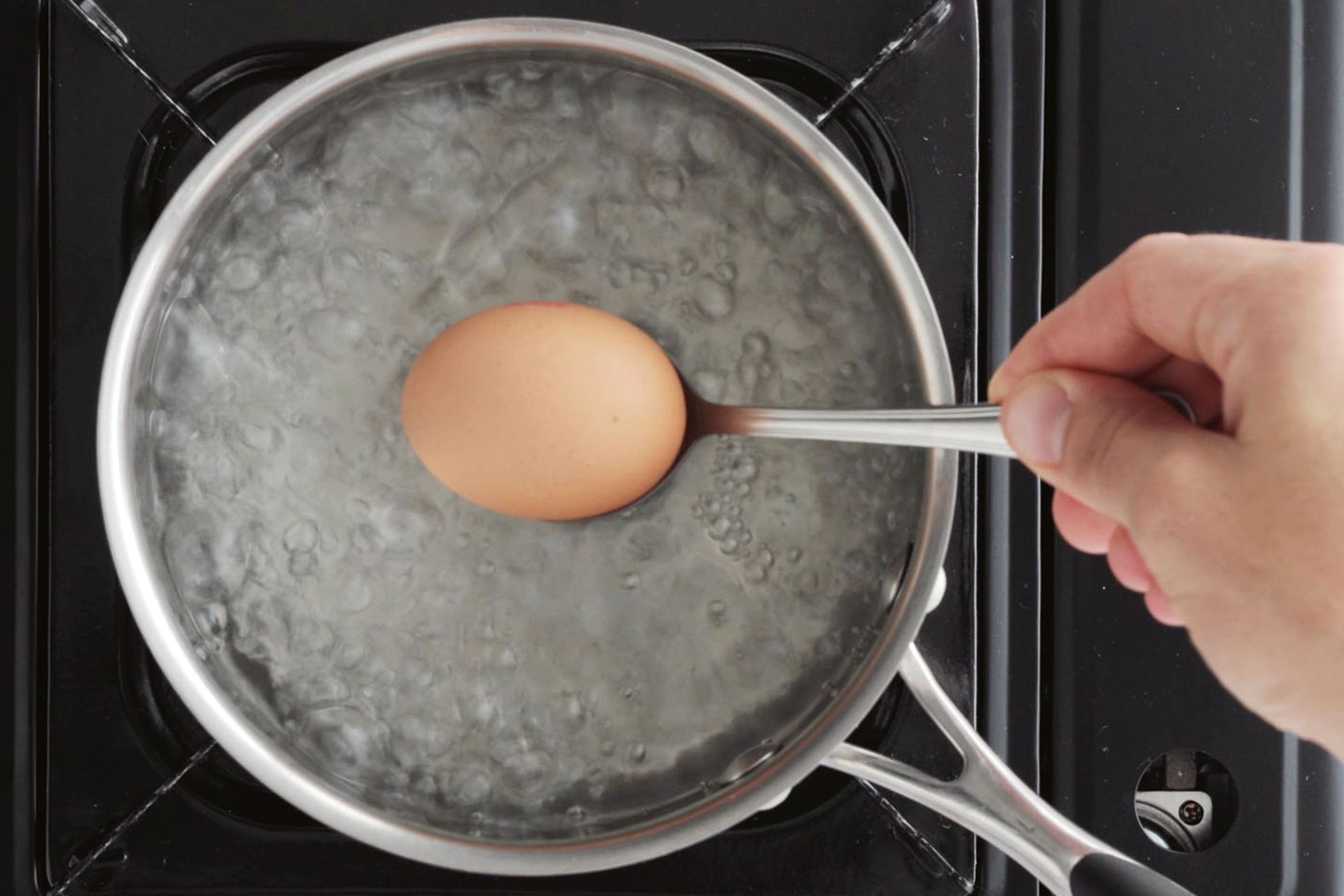 Как кипят яйца
