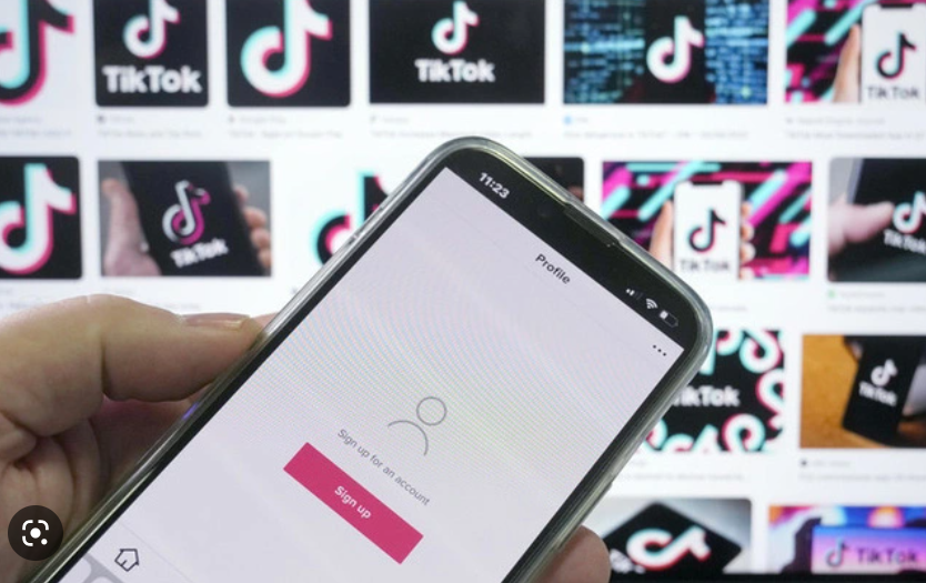 Rất dễ để đăng tải một đoạn clip mà không cần điều kiện gì bắt buộc