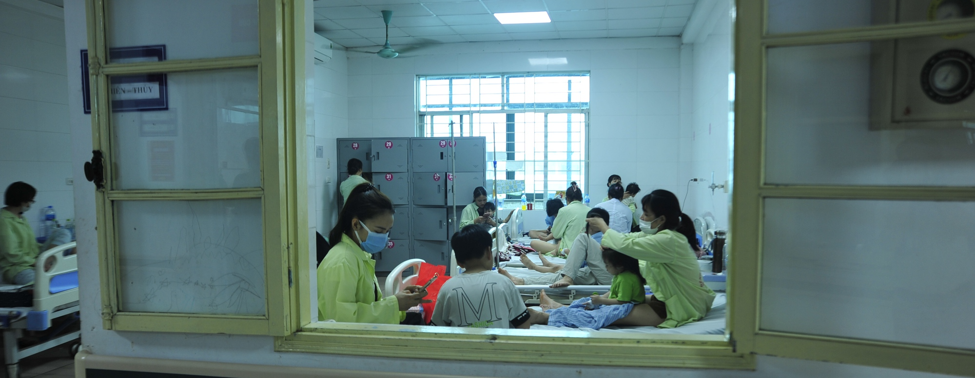 Nhiều phụ huynh lo ngại con mình sẽ "biến hình" vì TikTok - Ảnh 3.