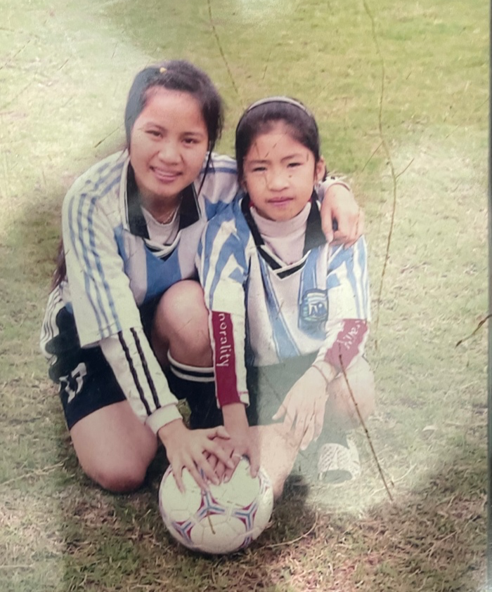 Mẹ của nữ cầu thủ Thanh Nhã: "Từ nhỏ tôi không đồng ý nhưng vì chiều đam mê của con" - Ảnh 4. Mẹ của nữ cầu thủ Thanh Nhã: "Từ nhỏ tôi không đồng ý nhưng vì chiều đam mê của con" - Ảnh 4.