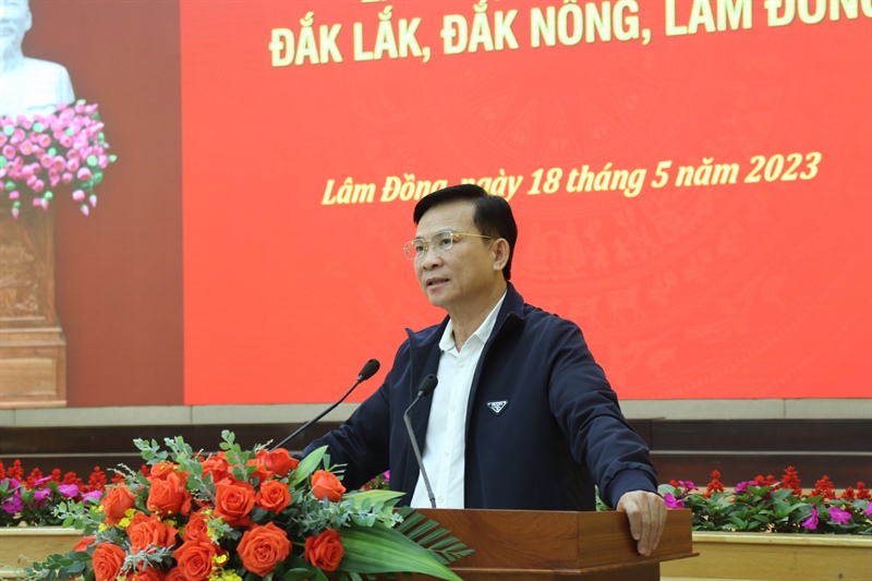 Bộ trưởng Nguyễn Văn Hùng dẫn đầu đoàn công tác Chính phủ làm việc với ba tỉnh Tây Nguyên - Ảnh 5.