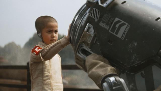 Ngô Thanh Vân khác lạ với tạo hình người máy trong phim mới của đạo diễn Star Wars - Ảnh 6.