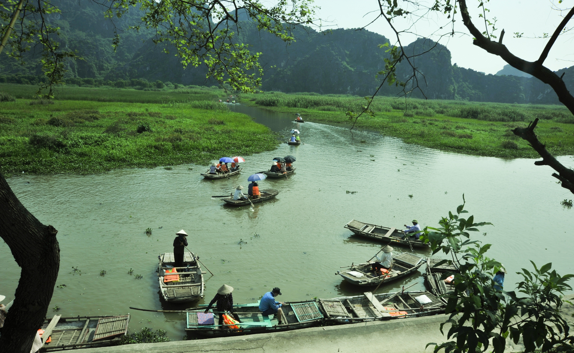 Theo người dân địa phương, năm 2017, Vân Long đã hoàn toàn thuyết phục đoàn làm phim, để cùng với Quảng Bình và Quảng Ninh biến Việt Nam trở thành quê hương của King Kong.