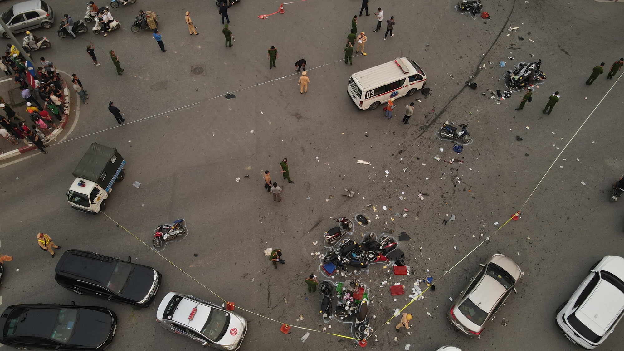 Ngày nghỉ lễ thứ tư: 14 người tử vong do tai nạn giao thông - Ảnh 1.