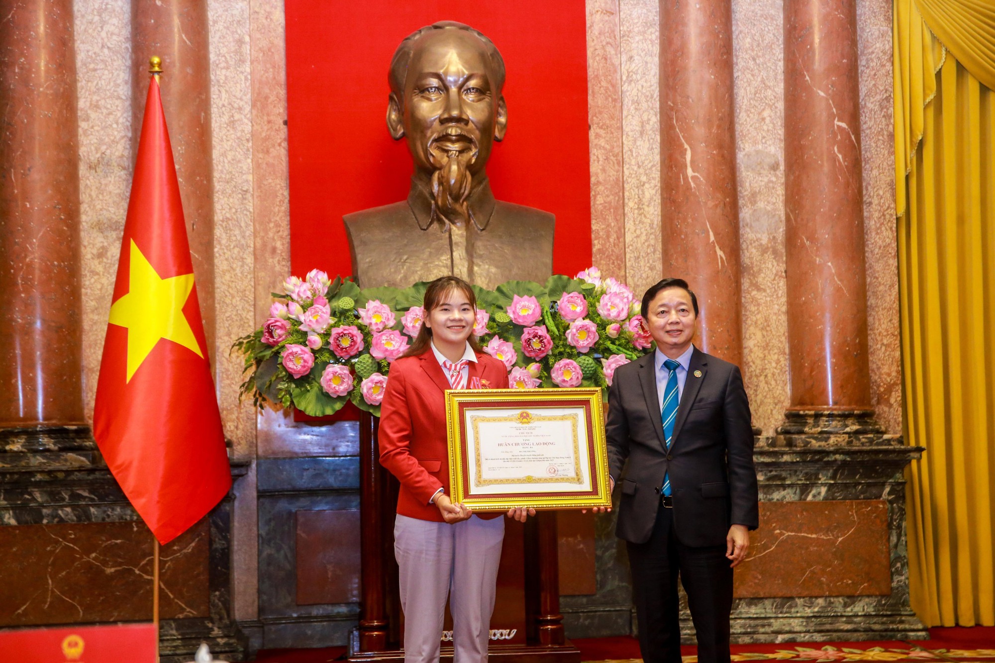 Chủ tịch nước biểu dương Đoàn thể thao Việt Nam sau SEA Games 32 - Ảnh 7.