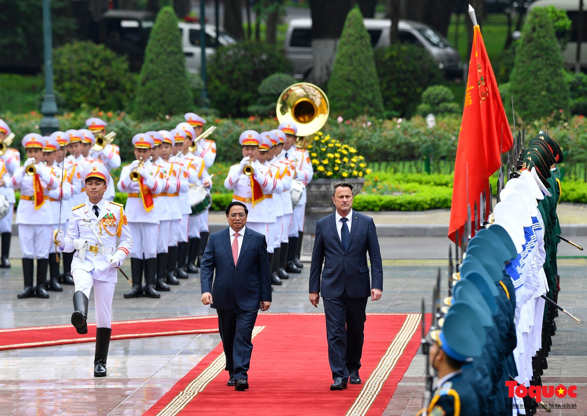 Thủ tướng Phạm Minh Chính chủ trì đón, hội đàm với Thủ tướng Luxembourg - Ảnh 5.