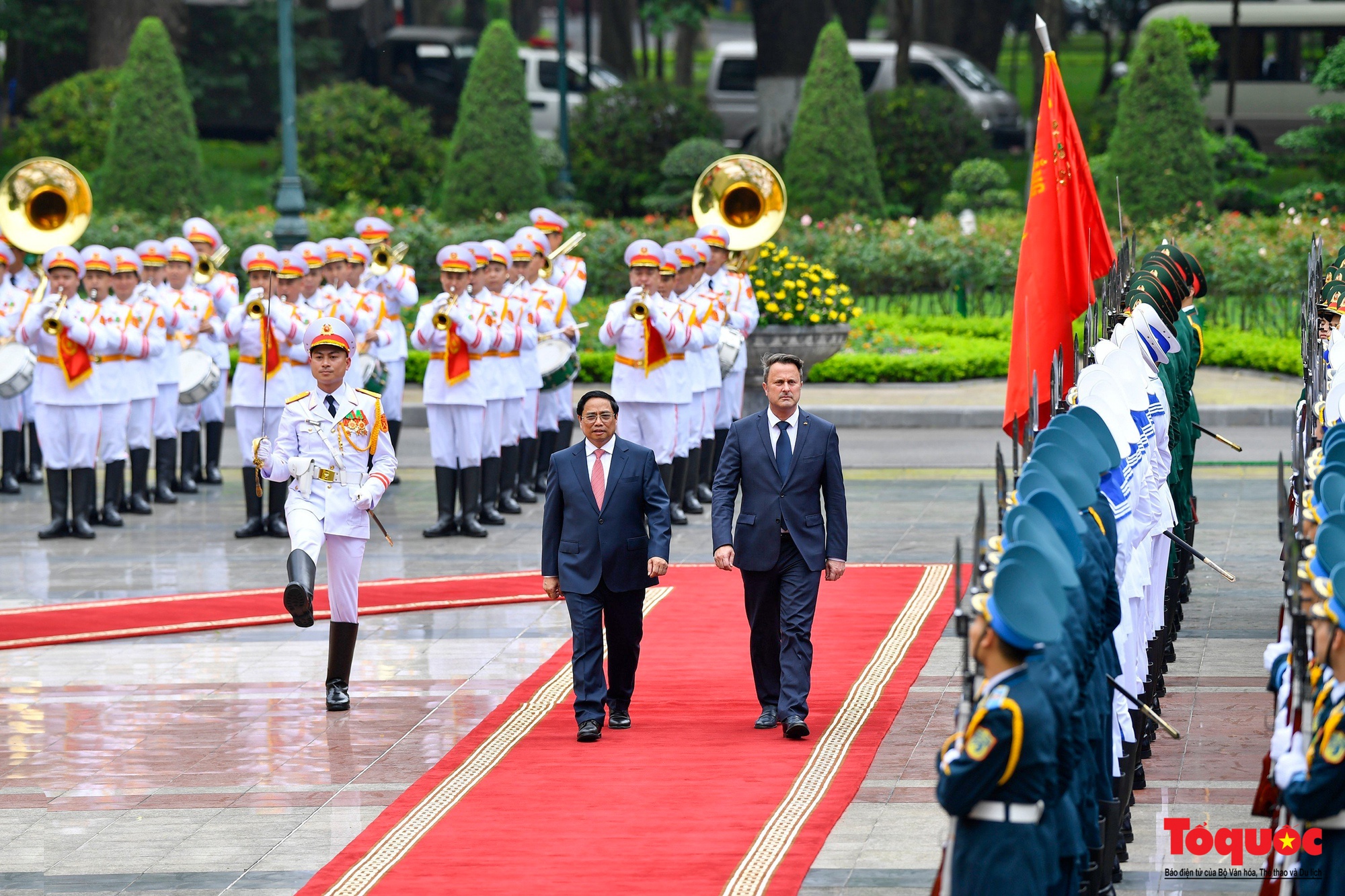 Thủ tướng Phạm Minh Chính chủ trì đón, hội đàm với Thủ tướng Luxembourg - Ảnh 4.