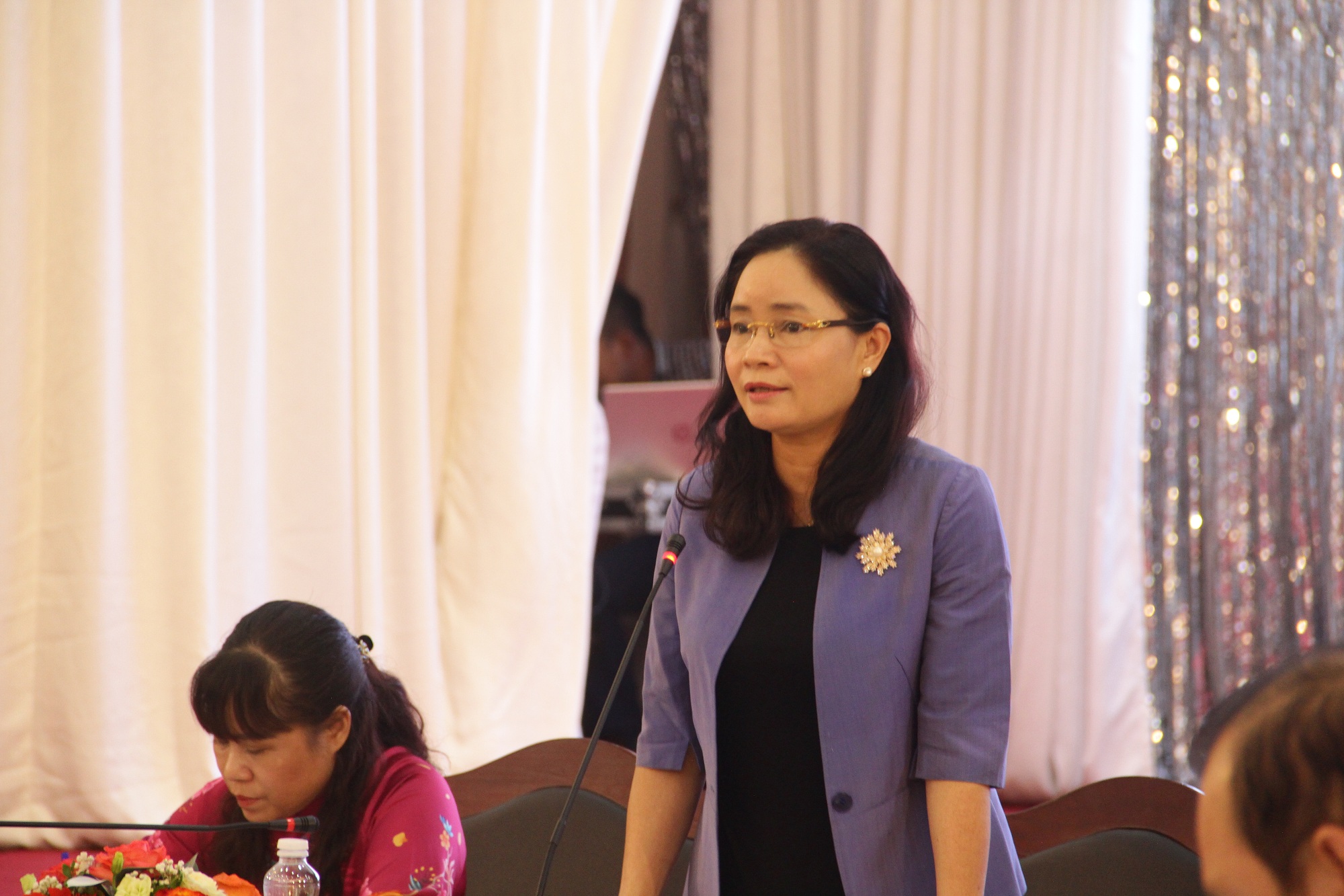 Thứ trưởng Trịnh Thị Thuỷ: Quản lý kinh doanh dịch vụ karaoke, vũ trường phải sát sao, chặt chẽ, phối hợp đồng bộ - Ảnh 5.