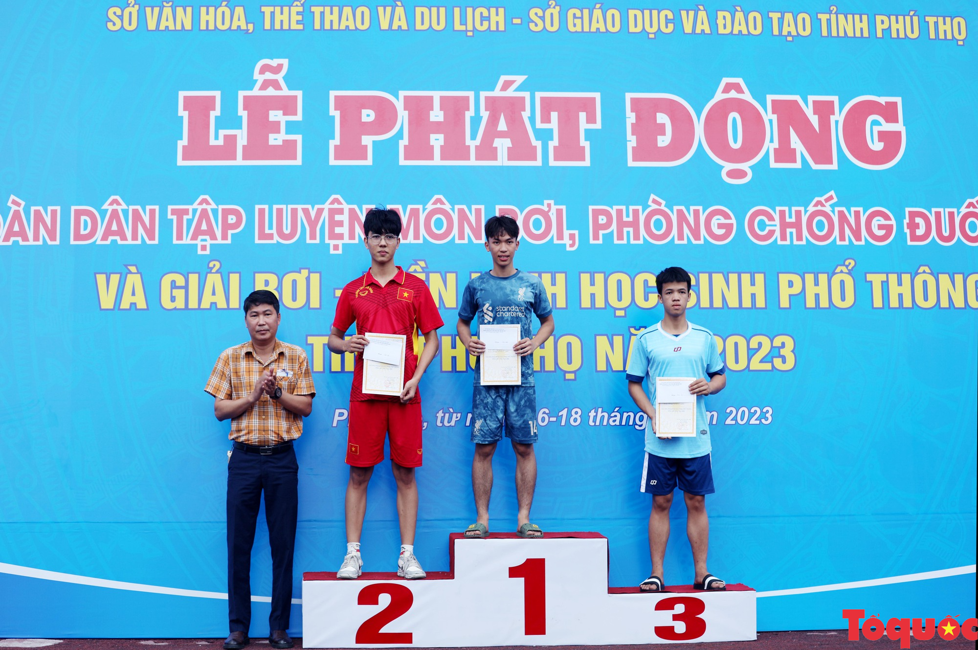 Phú Thọ bế mạc Giải Bơi - Điền kinh học sinh phổ thông tỉnh năm 2023 - Ảnh 13.