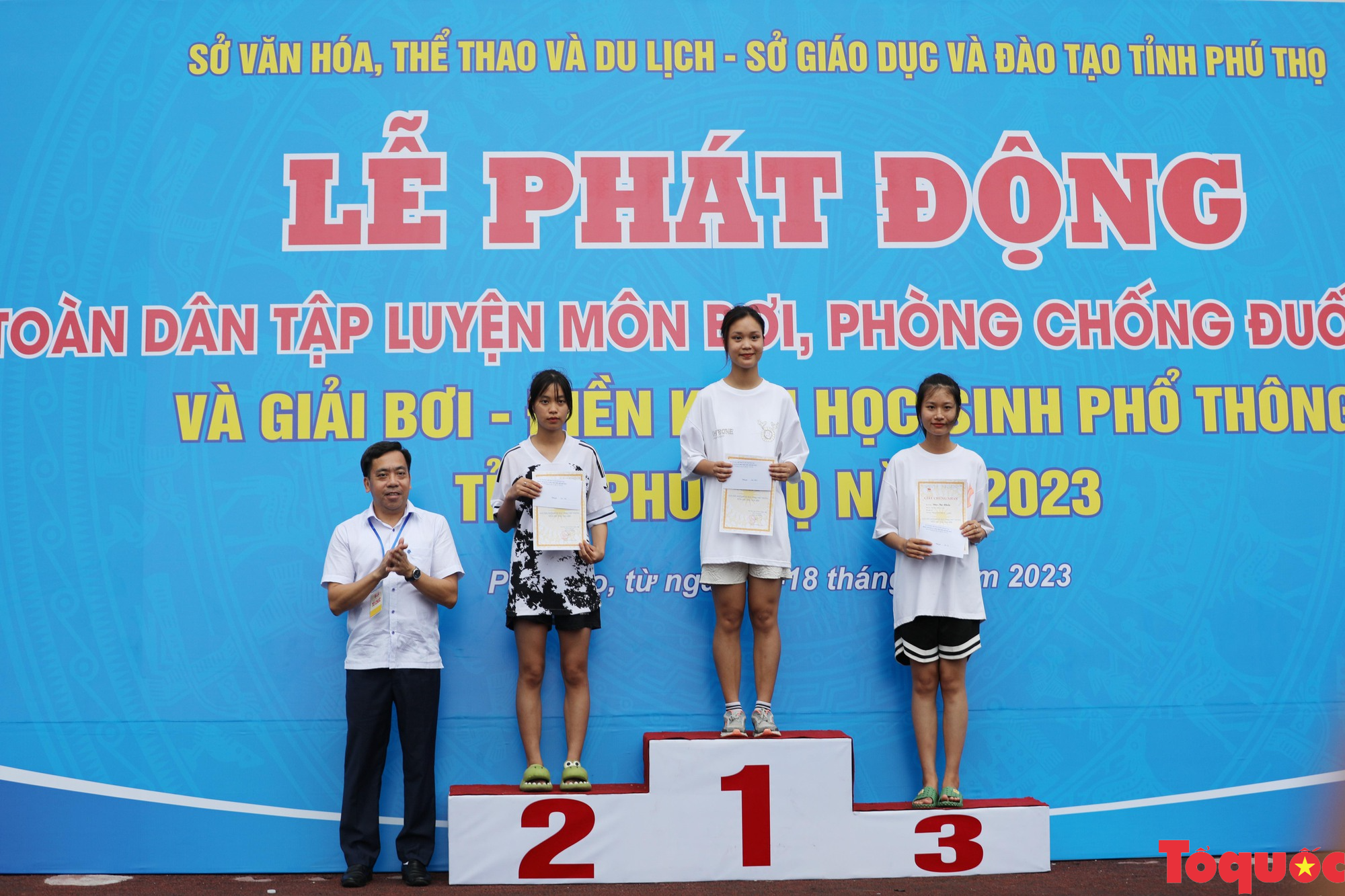 Phú Thọ bế mạc Giải Bơi - Điền kinh học sinh phổ thông  năm 2023 - Ảnh 16.