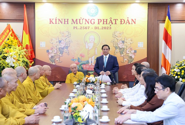 Thủ tướng: Phật giáo là một phần quan trọng trong đời sống văn hóa tinh thần của dân tộc - Ảnh 1.