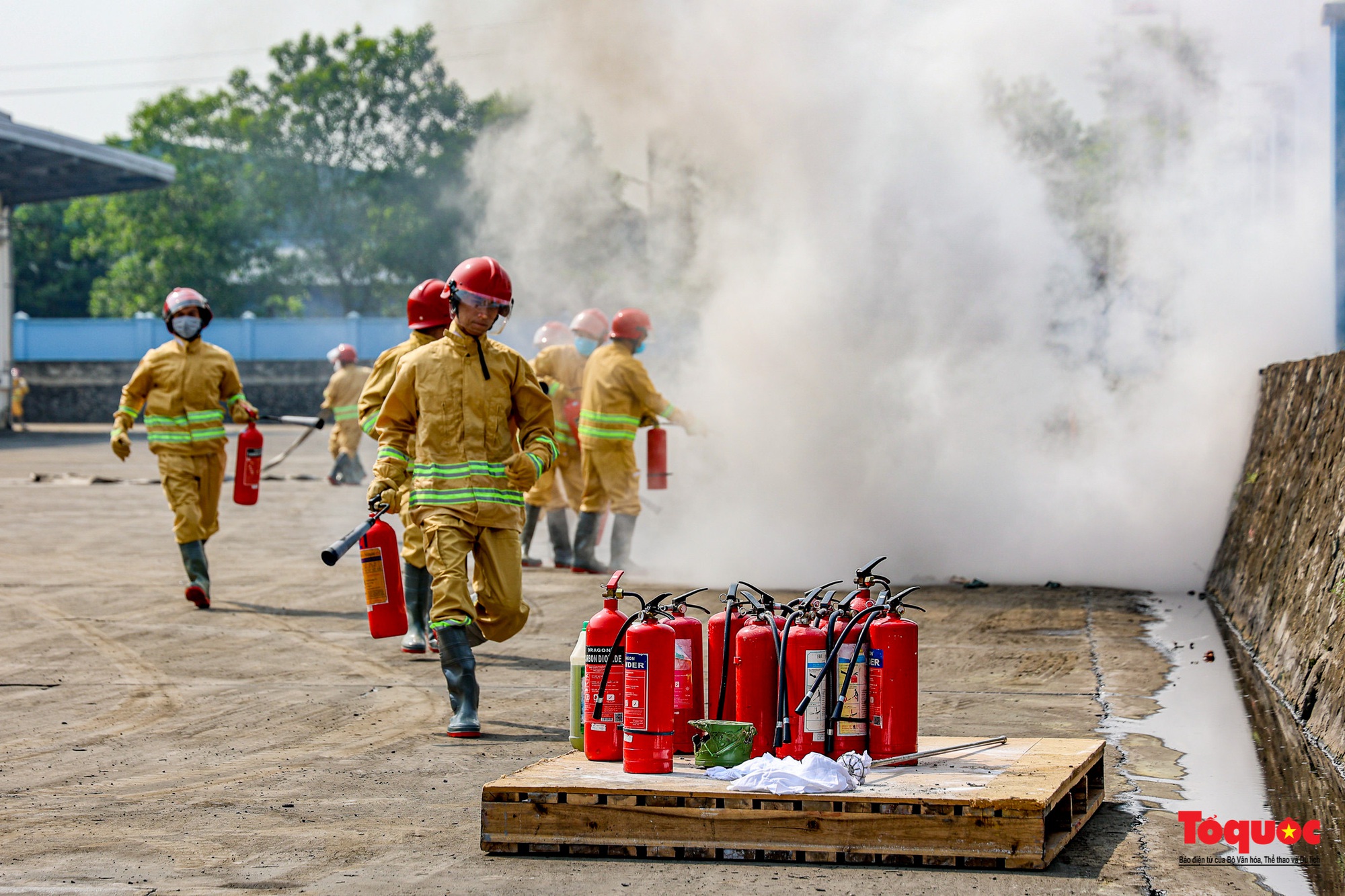 Hà Nội: Phòng chống cháy nổ được đặt lên hàng đầu ở các khu công nghiệp Mê Linh - Ảnh 3.
