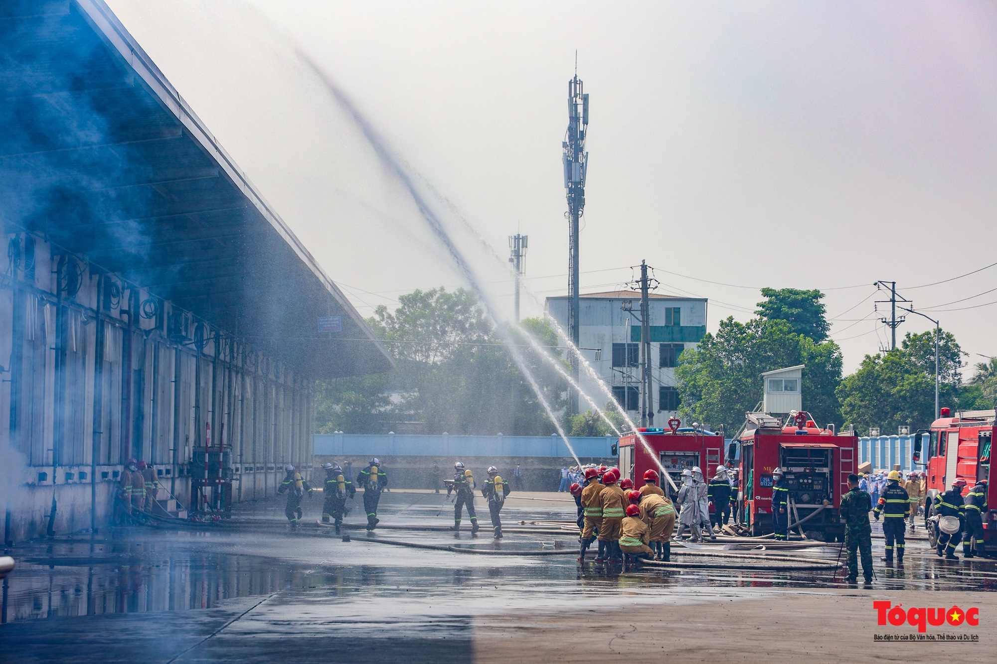 Hà Nội: Phòng chống cháy nổ được đặt lên hàng đầu ở các khu công nghiệp Mê Linh - Ảnh 7.