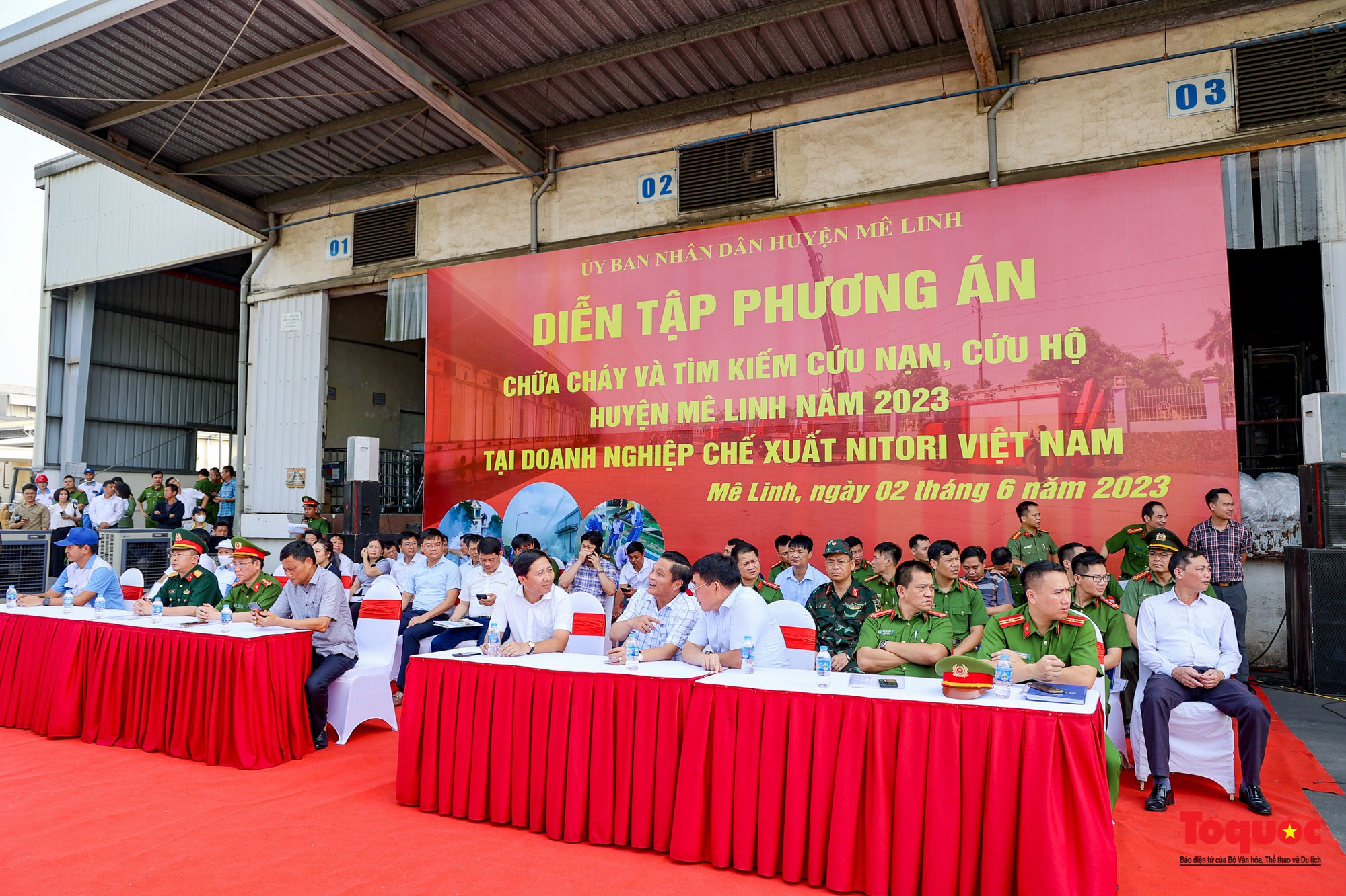 Hà Nội: Phòng chống cháy nổ được đặt lên hàng đầu ở các khu công nghiệp Mê Linh - Ảnh 14.