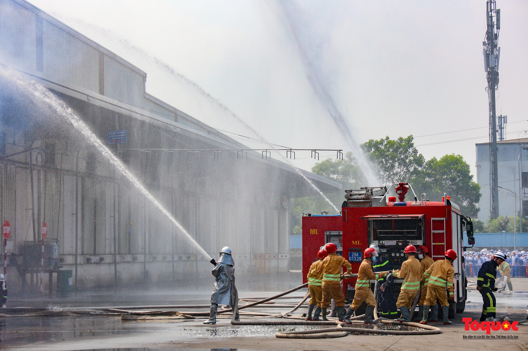 Hà Nội: Phòng chống cháy nổ được đặt lên hàng đầu ở các khu công nghiệp Mê Linh - Ảnh 8.