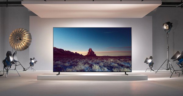 Có gì hấp dẫn trong chiếc TV 4K 98 inch khổng lồ của Samsung? - Ảnh 1.