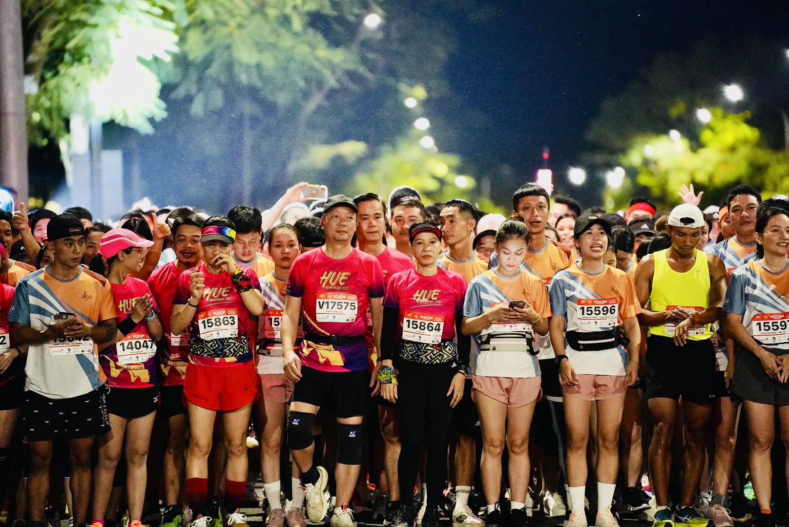 Hàng nghìn vận động viên hào hứng tham gia Giải chạy Hue Half Marathon 2023 - Ảnh 11.