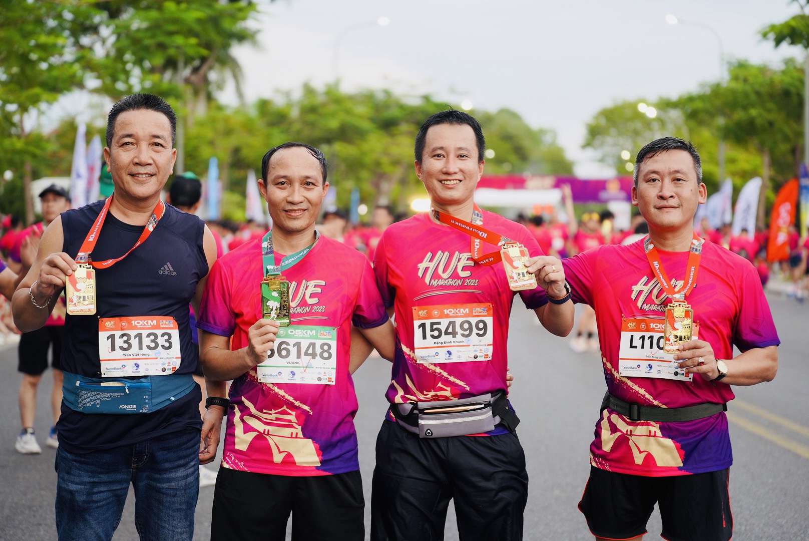 Hàng nghìn vận động viên hào hứng tham gia Giải chạy Hue Half Marathon 2023 - Ảnh 9.