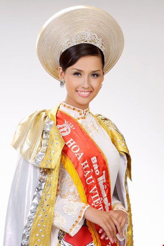 Nhan sắc hoa hậu cao nhất Việt Nam lúc đăng quang: 35 tuổi vẫn tỏa sáng - Ảnh 1.