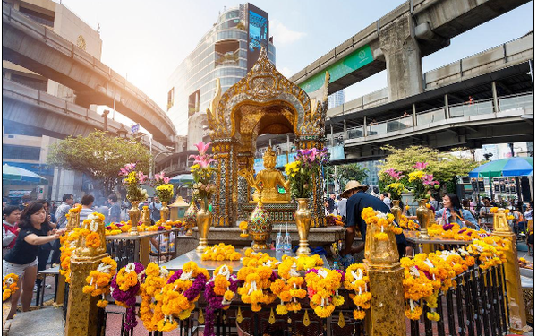 5 địa điểm tuyệt đẹp nhưng không phải ai cũng biết tại xứ sở chùa Vàng - Ảnh 1.