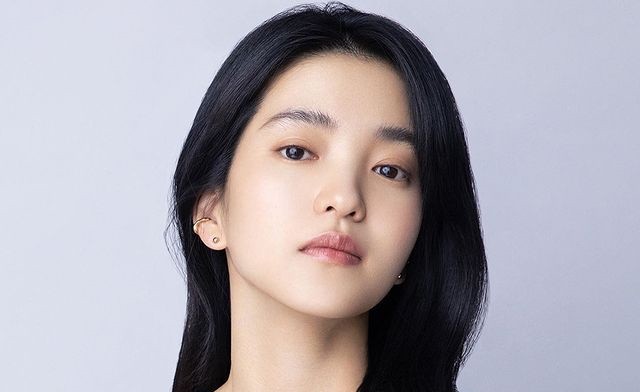 4 cặp đôi phim Hàn lỡ duyên hợp tác năm 2023, Song Hye Kyo và &quot;bản sao&quot; chưa đáng tiếc nhất - Ảnh 6.