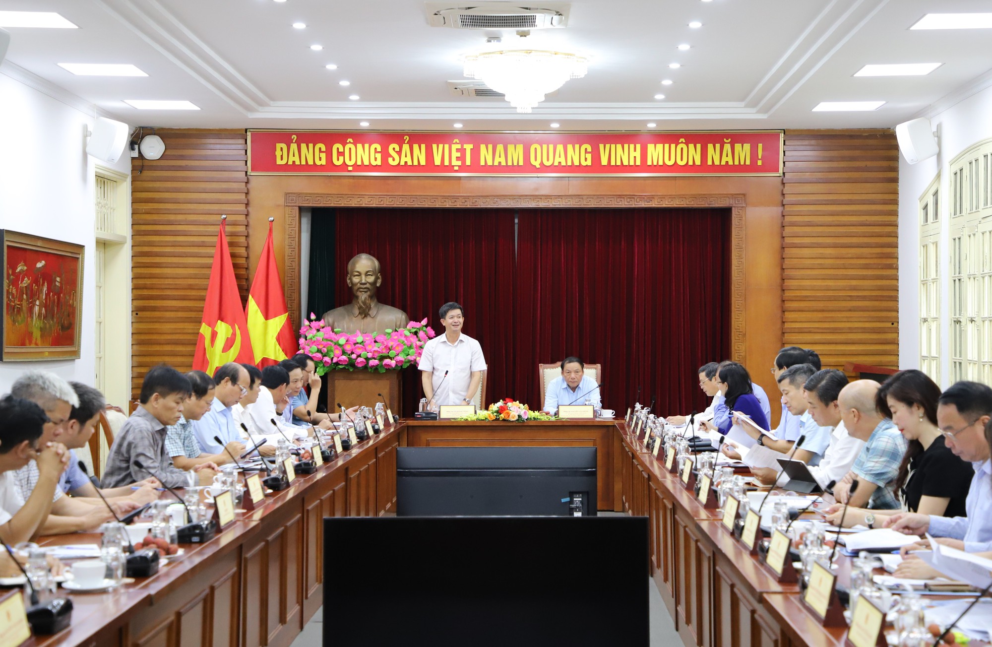 Bộ trưởng Nguyễn Văn Hùng: Nhân lên sức mạnh từ văn hóa và bằng văn hóa để phát triển tỉnh Quảng Trị - Ảnh 5.