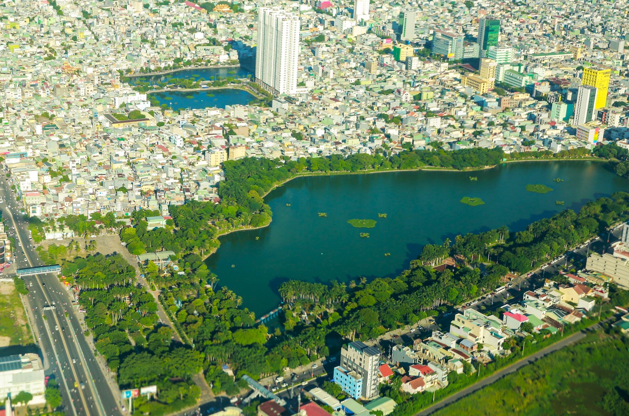 Cận cảnh công viên lớn nhất Đà Nẵng vừa được đề xuất hơn 670 tỷ đồng để cải tạo - Ảnh 1.