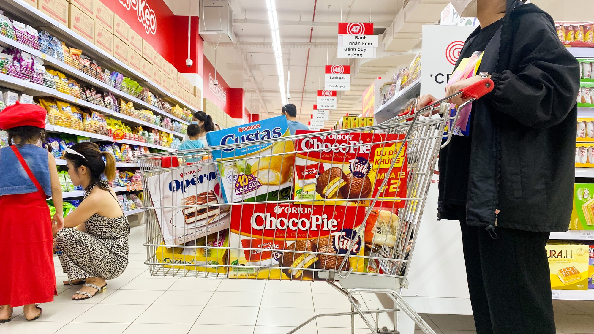 “Tình” của Chocopie dành cho người tiêu dùng Việt Nam, 10 năm không tăng giá - Ảnh 1.