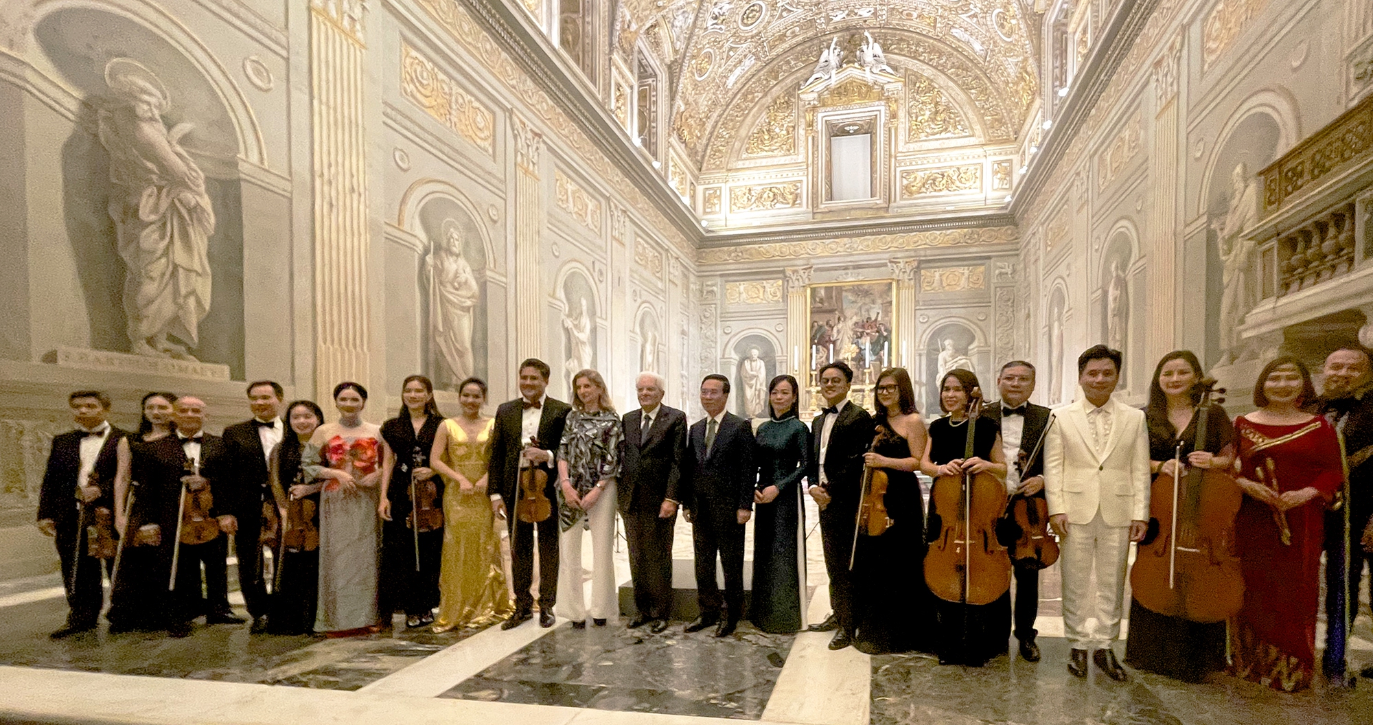 Chủ tịch nước Võ Văn Thưởng và Tổng thống Italy tham dự Hòa nhạc kỷ niệm 50 năm quan hệ ngoại giao Việt Nam - Italy - Ảnh 3.