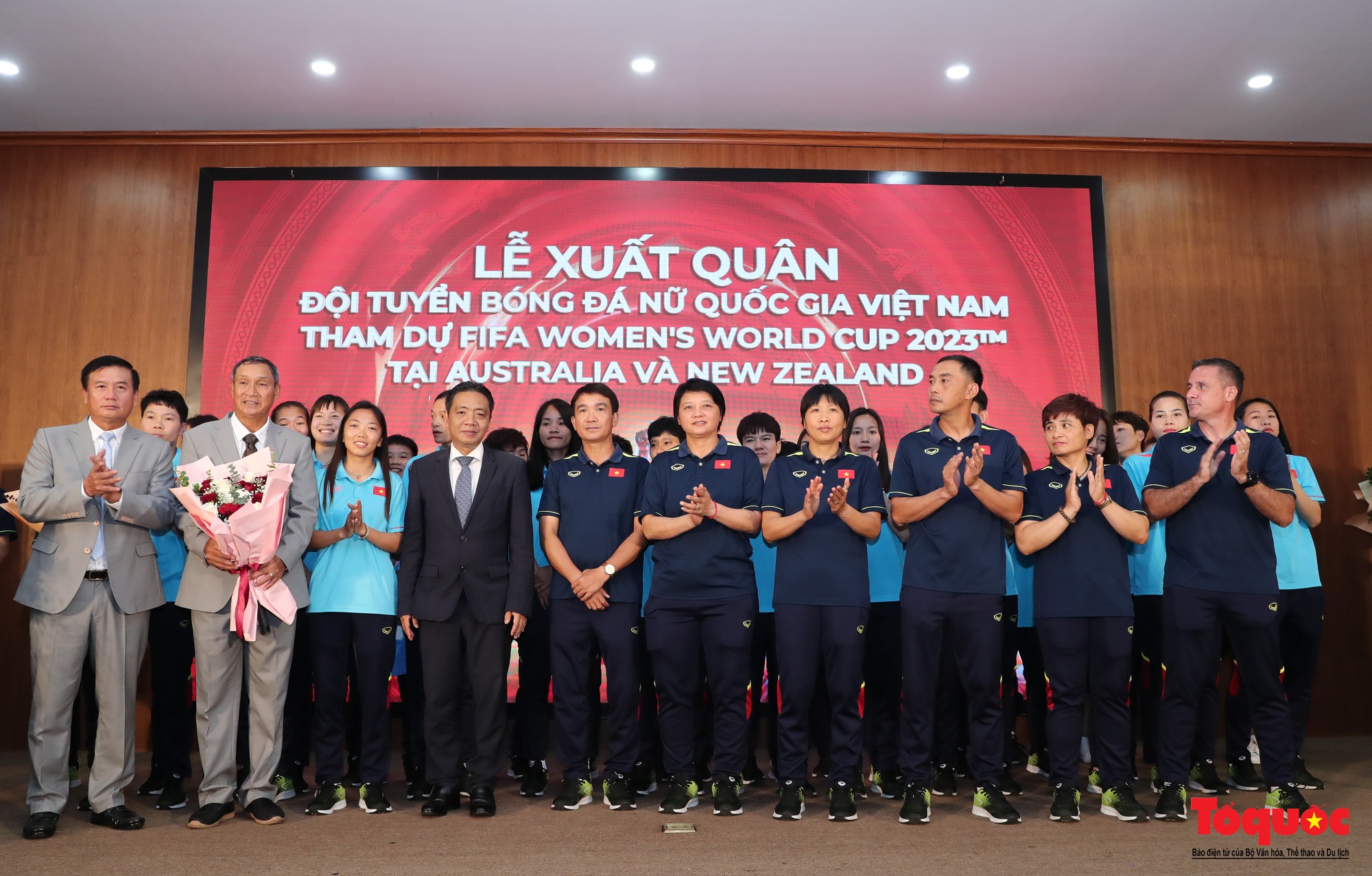Tuyển nữ Việt Nam nhận tài trợ khủng tại lễ xuất quân dự World Cup 2023 - Ảnh 12.