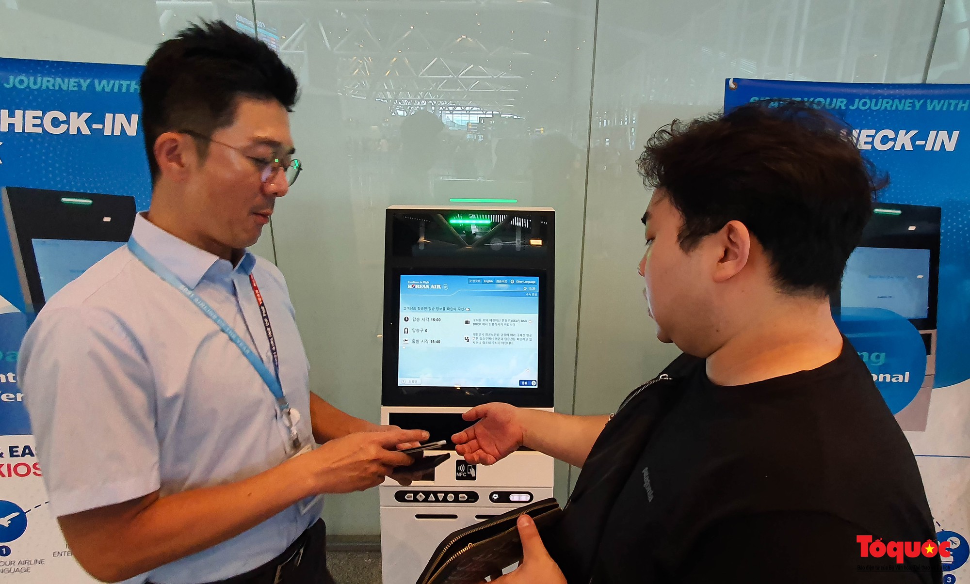 Nhà ga Quốc tế Đà Nẵng triển khai dịch vụ check-in tự động cho hành khách hãng Korean Air - Ảnh 5.