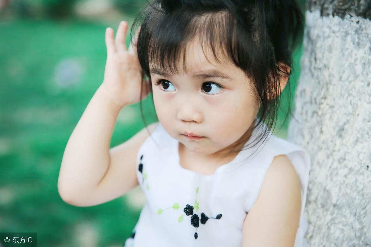 Trẻ trước 3 tuổi đã có 3 hành vi này chứng tỏ EQ rất cao, cha mẹ không cần lo lắng - Ảnh 1.