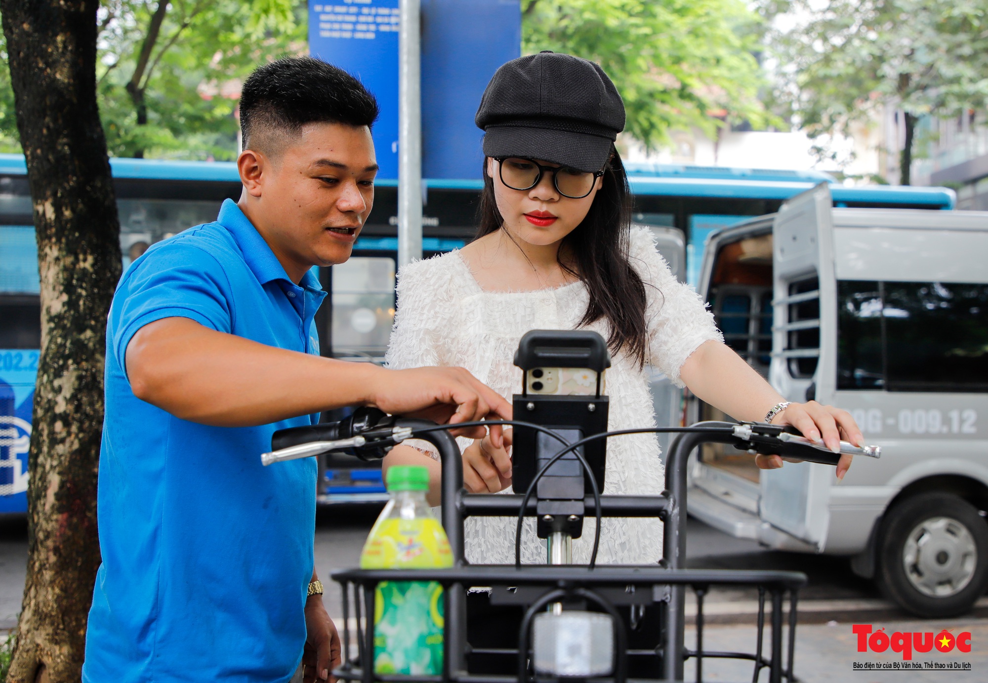 Hà Nội chính thức vận hành trạm xe đạp công cộng - Ảnh 5.