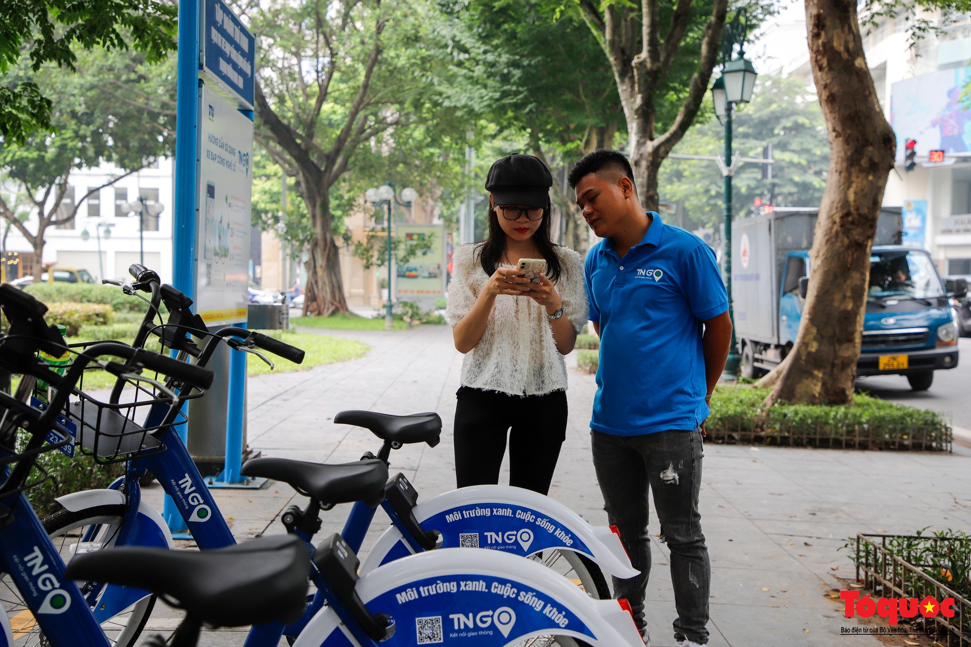 Hà Nội chính thức vận hành trạm xe đạp công cộng - Ảnh 4.