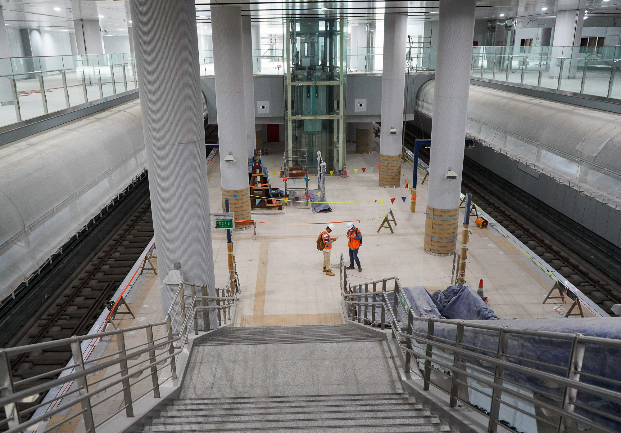 Hoàn thành hơn 99%, ga Trung tâm Bến Thành của tuyến Metro TP.HCM đẹp như mơ - Ảnh 8.